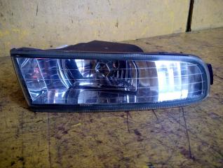 Запчасть туманка правая TOYOTA HIACE REGIUS