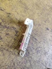 Запчасть крепеж бампера передний левый TOYOTA CALDINA