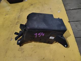 Блок предохранителей TOYOTA VANGUARD