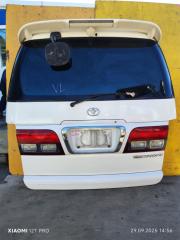 Запчасть дверь 5-я TOYOTA Touring Hiace