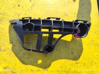 Фото запчасти крепеж бампера передний левый TOYOTA PRIUS PHV контрактная запчасть Запчасть крепеж бампера передний левый TOYOTA PRIUS PHV