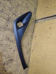 Рамка под туманки левая TOYOTA SIENTA