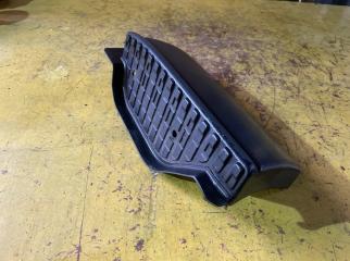 Запчасть подножка передняя правая NISSAN Caravan