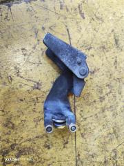 Петли на дверь задние левые HONDA FREED контрактная Петли на дверь задние левые HONDA FREED