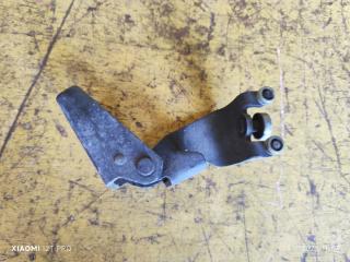 Петли на дверь задние правые HONDA FREED контрактная Петли на дверь задние правые HONDA FREED