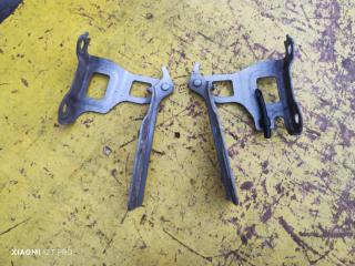 Крепление капота HONDA FIT