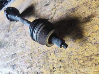 Привод передний левый a1 8X1