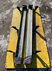 Запчасть подножка TOYOTA HILUX SURF