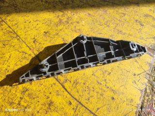 Фото запчасти крепеж бампера передний правый TOYOTA Avensis контрактная запчасть Запчасть крепеж бампера передний правый TOYOTA Avensis