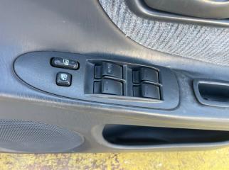 Дверь передняя правая CORONA EXIV ST200