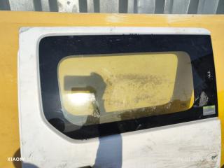 Дверь задняя левая NV200 VM20