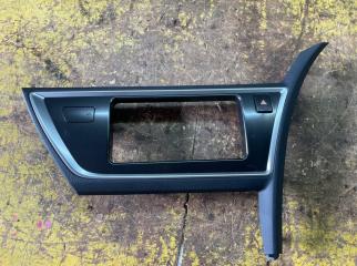 Консоль магнитофона TOYOTA AURIS