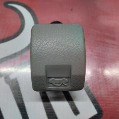 Ручка открывания капота Mitsubishi Montero Sport 2001