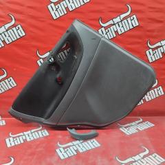 Обшивка боковой двери задняя левая Suzuki Liana 2006