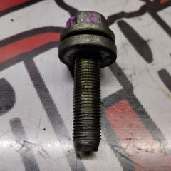 Запчасть болт шкива коленвала Toyota IST 2003