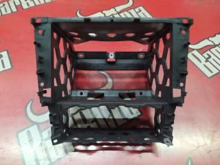 Запчасть крепление магнитофона Volkswagen Polo 2013