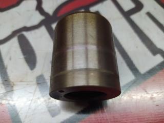 Запчасть втулка коленвала Volkswagen Polo 2013