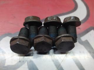 Запчасть болт маховика Volkswagen Polo 2013