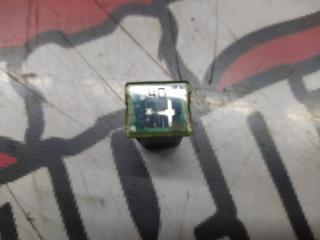 Запчасть предохранитель Toyota Corolla 2003