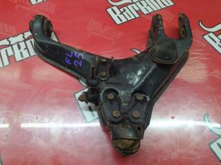 Рычаг подвески нижний передний левый Mitsubishi Pajero 1991