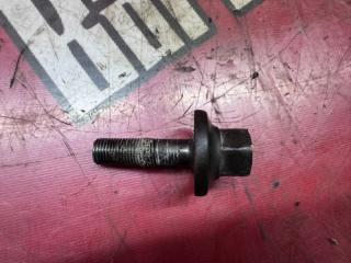 Запчасть болт шкива коленвала Mazda Capella 2001