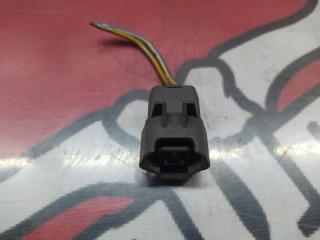 Запчасть разъем форсунок Mazda Capella 2001