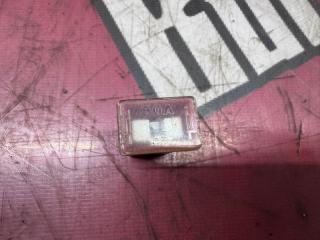 Запчасть предохранитель Toyota Carina 1993