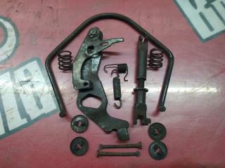 Механизм стояночного тормоза задний левый Toyota Sprinter Carib 1998