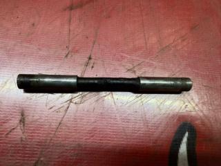 Запчасть шпилька ИЖ ОДА 1999