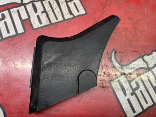 Запчасть накладка в салоне задняя левая ИЖ ОДА 1999