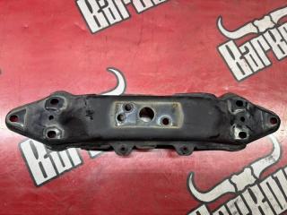 Фото запчасти балка под кпп Subaru Legacy 2002 контрактная запчасть Запчасть балка под кпп Subaru Legacy 2002