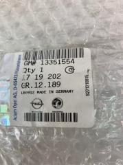 Молдинг крышки багажника правый Opel Astra J Молдинг крышки багажника правый Opel Astra J