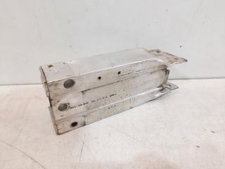 Фото запчасти кронштейн усилителя передний левый Mercedes-Benz E-Class 2009-2016 Б/У запчасть Запчасть кронштейн усилителя передний левый Mercedes-Benz E-Class 2009-2016