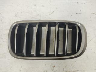 Решетка радиатора левая BMW X6 2014-2018