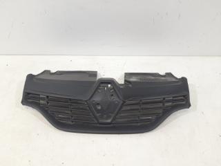 Решетка радиатора Renault Sandero