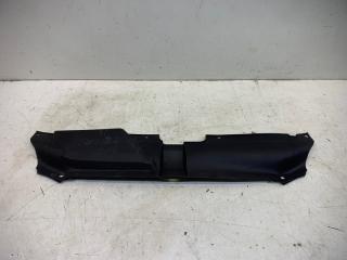 Запчасть накладка замка капота AUDI A5 2011-2016
