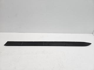 Накладка подножки правая Toyota Land Cruiser 2012-2021