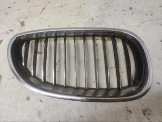 Решетка радиатора правая BMW 5er 2003-2007