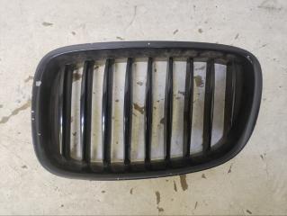Решетка радиатора левая BMW 5er 2009-2016