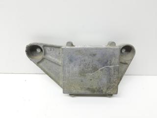 Запчасть крепление редуктора Jaguar F-Pace 2015-2020