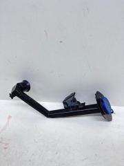 Фото запчасти горловина правая Mercedes-Benz E-Class 2016-2021 Б/У запчасть Запчасть горловина правая Mercedes-Benz E-Class 2016-2021