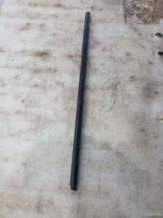 Фото запчасти бархотка передняя левая Nissan Primera 1995-2000 Б/У запчасть Запчасть бархотка передняя левая Nissan Primera 1995-2000