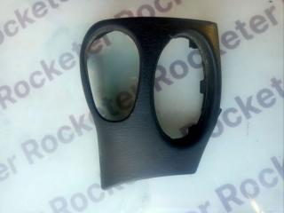 Запчасть накладка декоративная торпедо левая Ford Focus 2001-2007