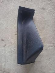 Запчасть накладка порога внутренняя задняя левая Land Rover 2005-2009