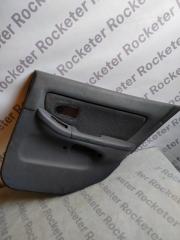 Запчасть обшивка двери задняя правая Hyundai Elantra 2003