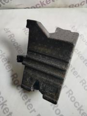 Запчасть наполнитель багажника левый bmw 5 series 2005