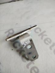 Петля двери нижняя задняя левая NISSAN FUGA 2006 Б/У Петля двери нижняя задняя левая NISSAN FUGA 2006