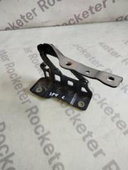 Фото запчасти петля капота левая Kia Sportage 4 2015-2018 Б/У запчасть Запчасть петля капота левая Kia Sportage 4 2015-2018