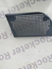 Запчасть сетка динамика передняя правая Honda Accord 1990
