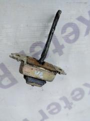 Запчасть ограничитель двери задний левый Honda Accord 1990